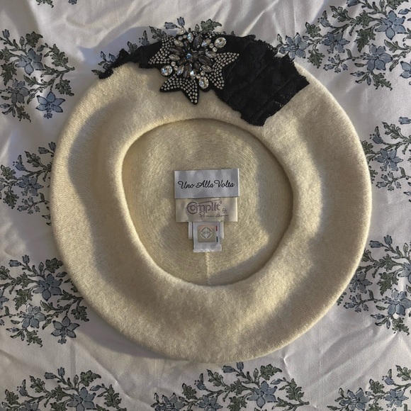 Italian Bejeweled Beret 100% Wool - Picture 3 of 7